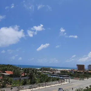 Apartamento Espacoso Apartamento A 100 Metros Da Praia Do Futuro, Fortaleza (Ceara)